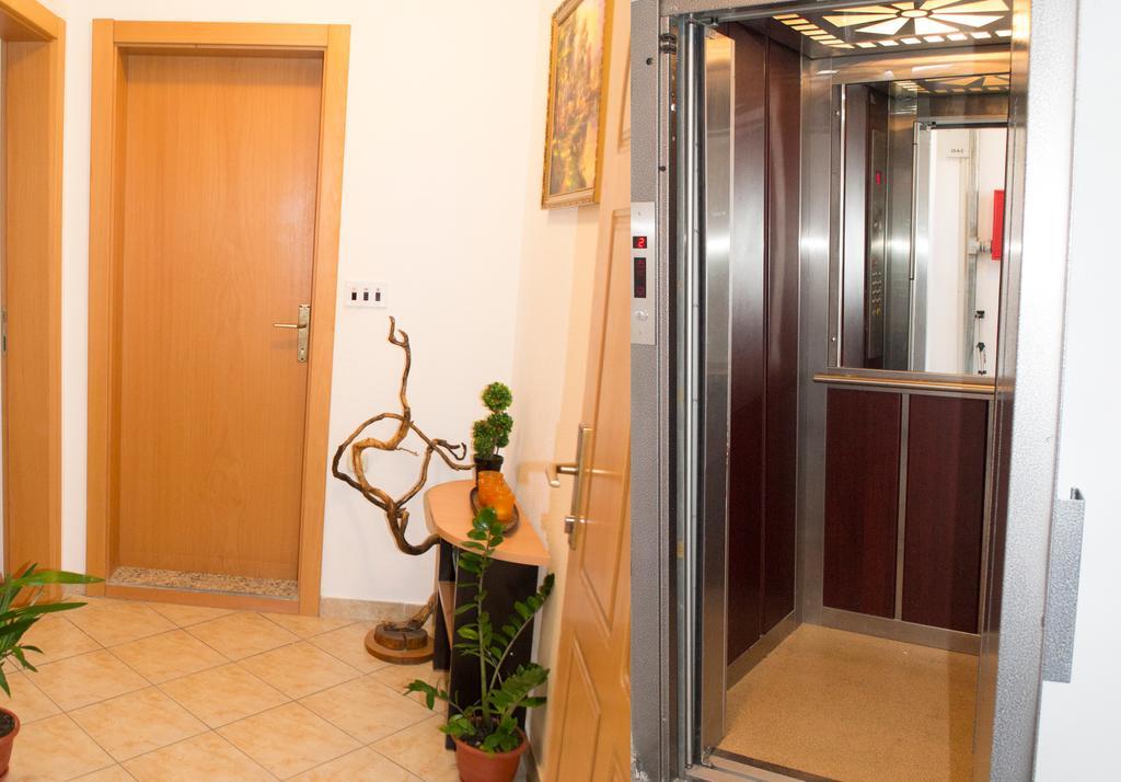 Tiffany Apartment Ohrid Exteriör bild